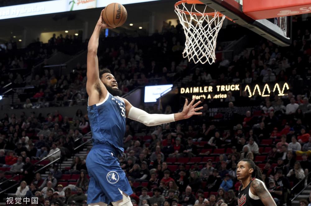 中场缺乏足 中场缺乏足